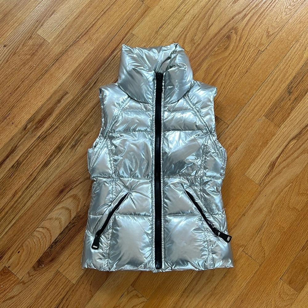 Girls silver puffer vest